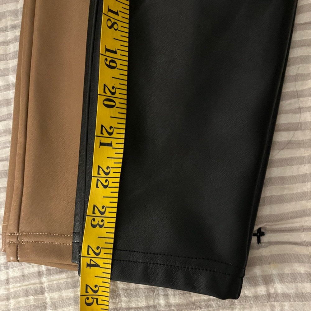 Abercrombie & Fitch Classic Vegan Leather Legging Black Sz S Short EUC - Picture 8 of 11